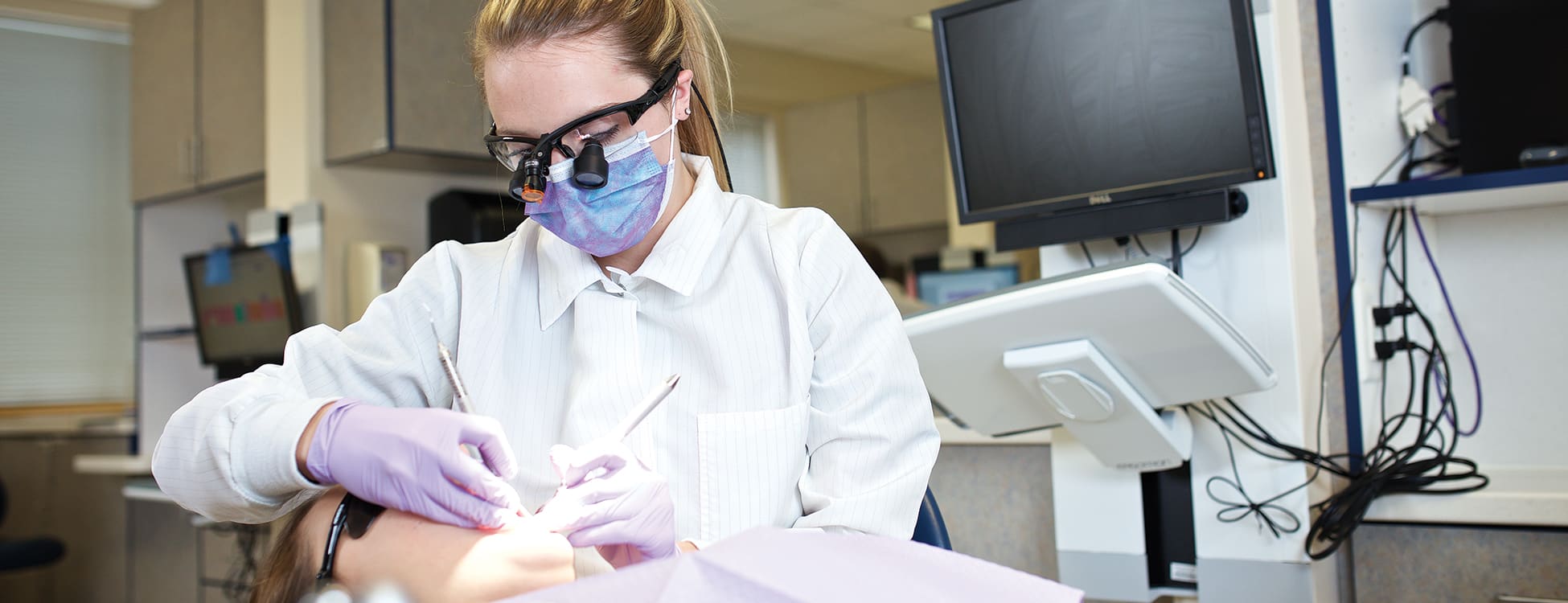 female student, dental hygiene, laboratory, hands on, teeth cleaning