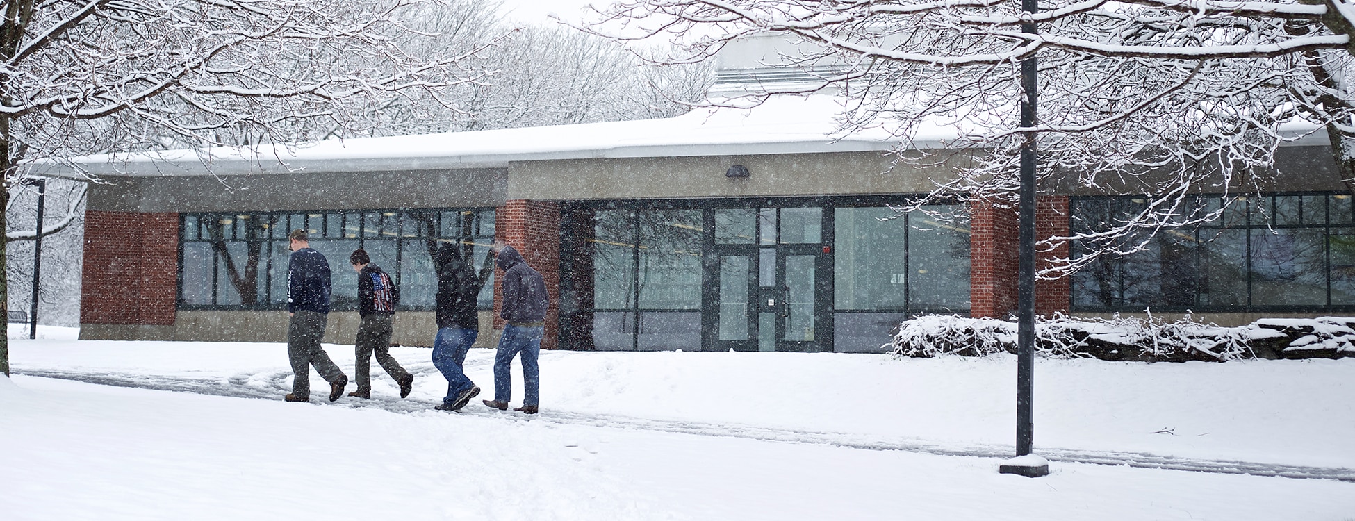 winter, snow, Hartness Library, students, walking, Randolph Center campus